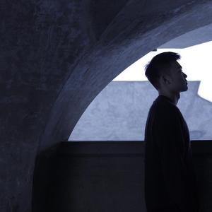 捏胸吃奶吻胸免费视频动漫
